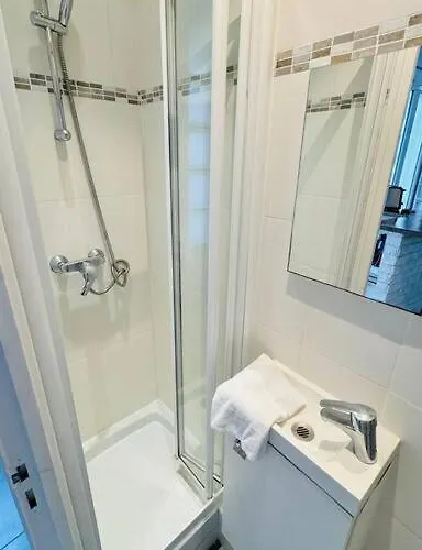 L'immersion - Super - Republique - Apartmán Paříž