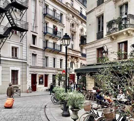 L'immersion - Super - Republique - Paříž